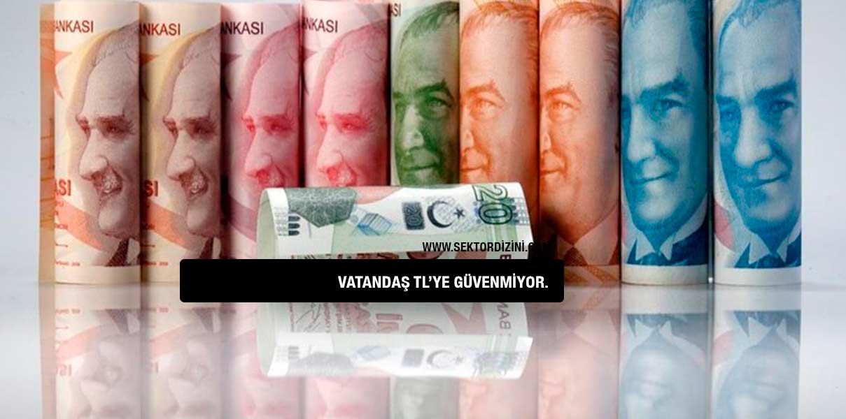 Vatandaşlar dolar ve altına hucum etti!